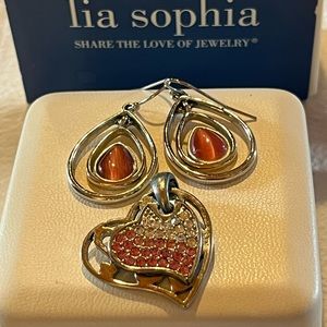 Lia Sophia pink stone silver loop dangle earrings w/matching pink heart pendant
